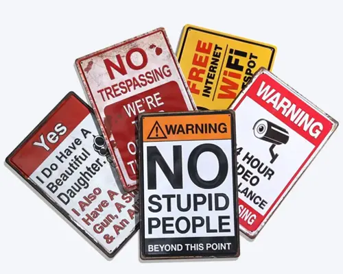 These engraved plates are customized for construction companies, primarily serving to highlight safety protocols and ensure the well-being of all individuals involved.