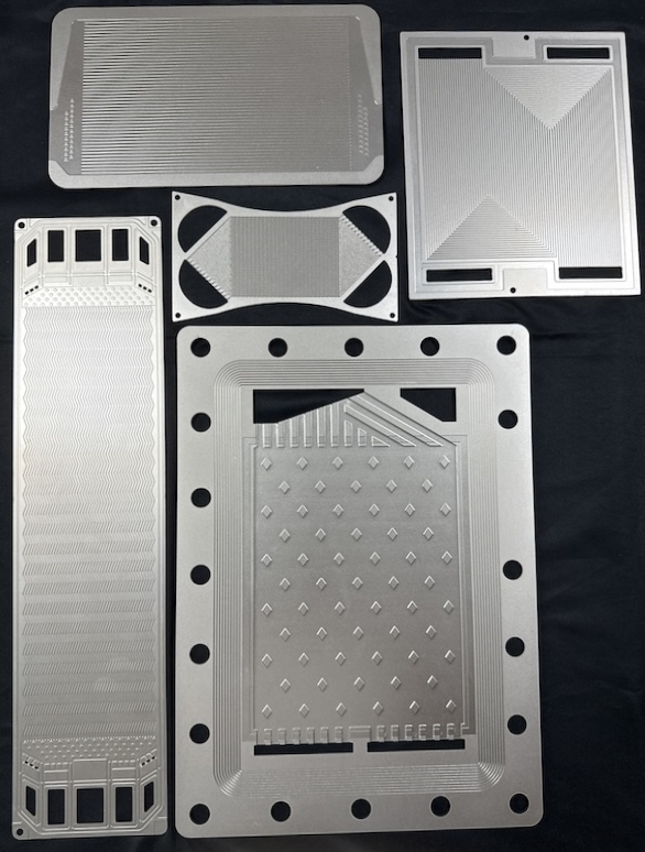titanium monopolar plates